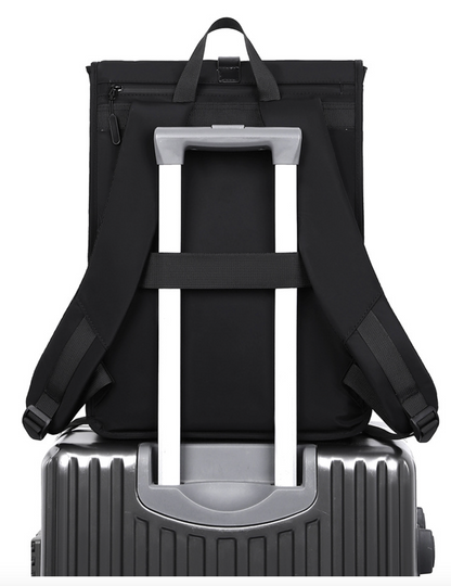 UrbanBackpack | Mochila Executiva Minimalista e Funcional