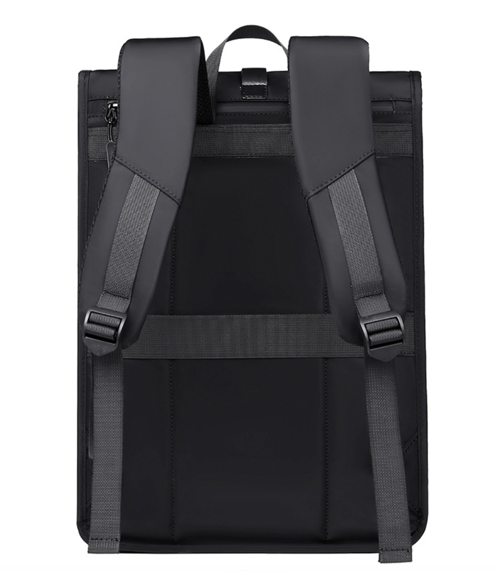 UrbanBackpack | Mochila Executiva Minimalista e Funcional